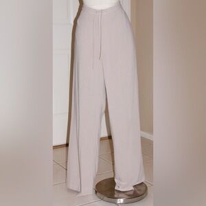 - Ellen Tracy for Saks fifth Avenue drawstring, beige pants new with tags plus